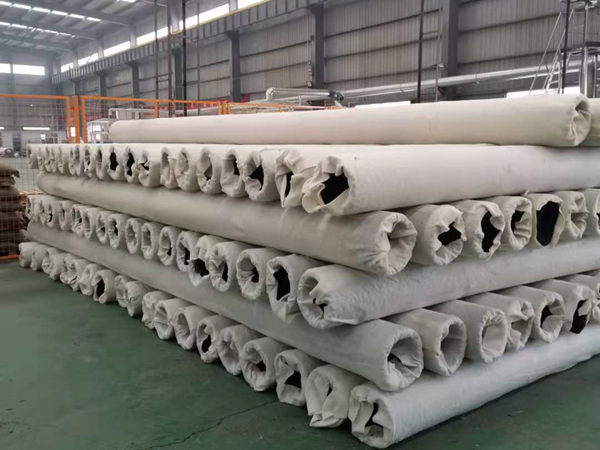 盲沟铺碎石需要碾压吗